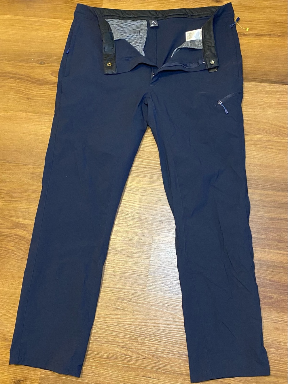 MONTBELL Men's Navy/Gray (bundle) Cargo Pants with Lightweight Stretch